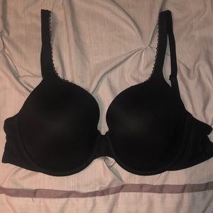 Victoria’s Secret Body by Victoria Bra